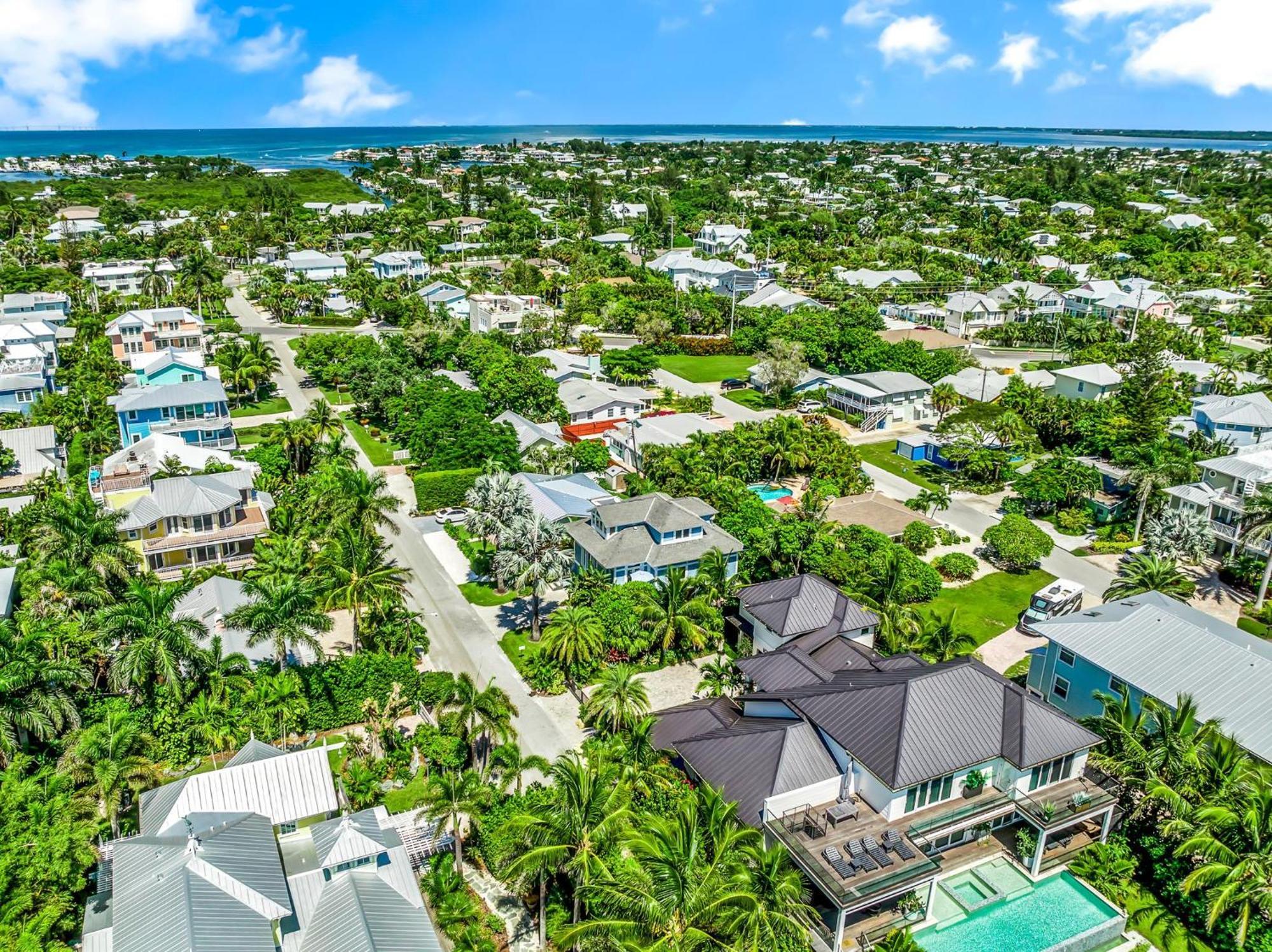 Starfish Villa Holmes Beach Exterior photo