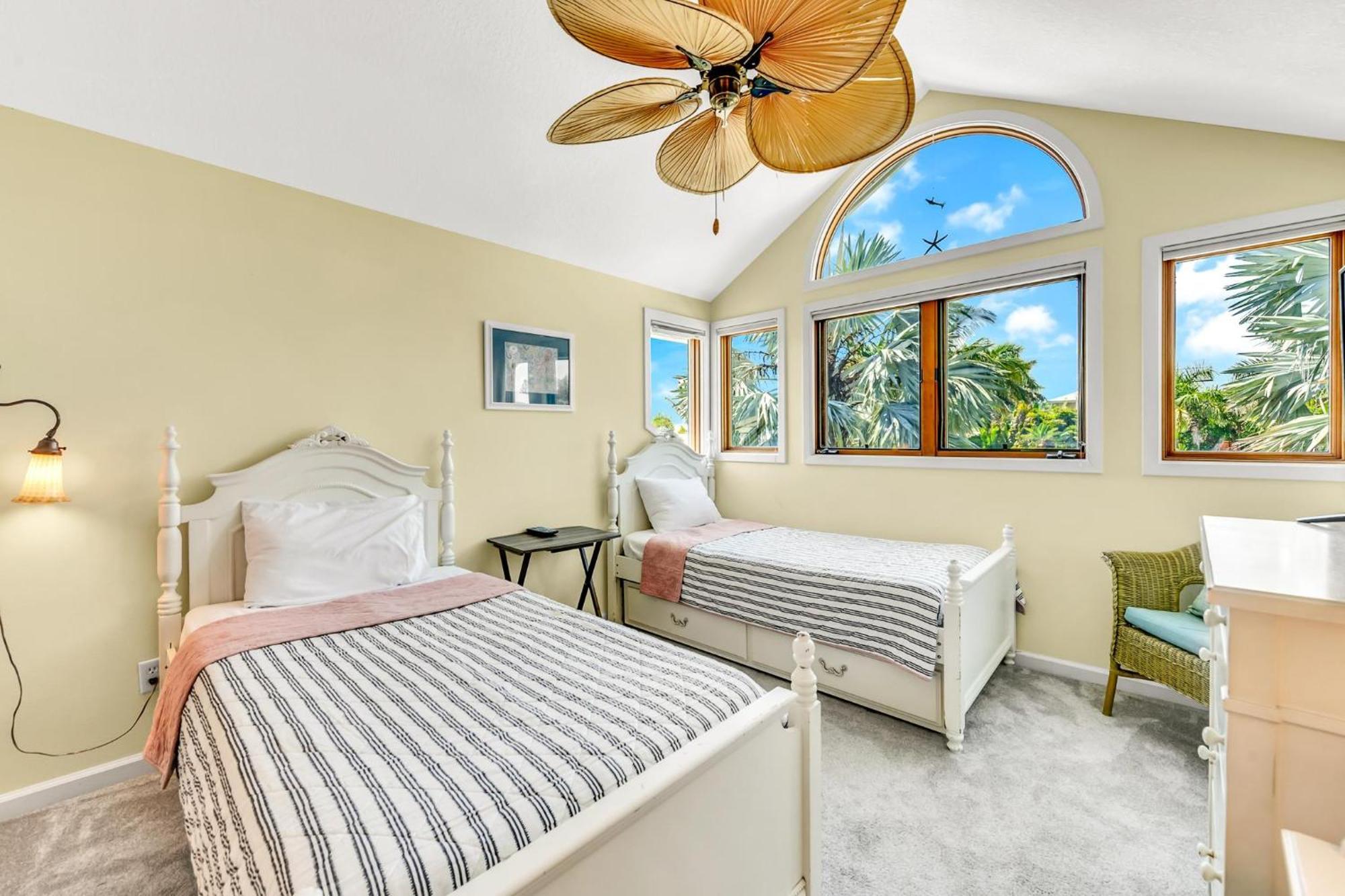 Starfish Villa Holmes Beach Exterior photo